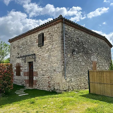 Prázdninový dům Maison En Pierre Cosy Avec Piscine Prive *