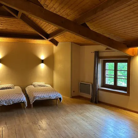 Holiday home Maison En Pierre Cosy Avec Piscine Prive Dolmayrac